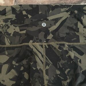 Lulu Lemon Camo Fractal Align Leggings